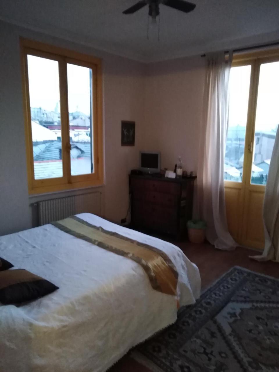 Bed And Breakfast " La Terrazza" Генуа Екстериор снимка